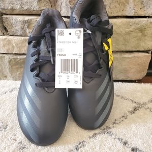 Adidas Ghosted Soccer Shoes (Big Kid size 2)